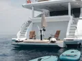 AURA Azimut Grande 27m - swim platform AURA Azimut Grande 27m - swim platform
