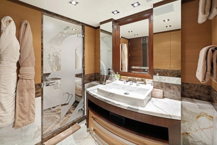 Charter Yacht AURELIA - Heesen 3700 - 4 Cabins - Cannes - St Tropez - Nice - French Riviera - Monaco