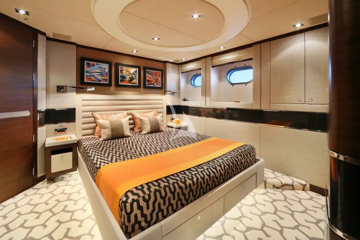 Charter Yacht AURELIA - Heesen 3700 - 4 Cabins - Cannes - St Tropez - Nice - French Riviera - Monaco