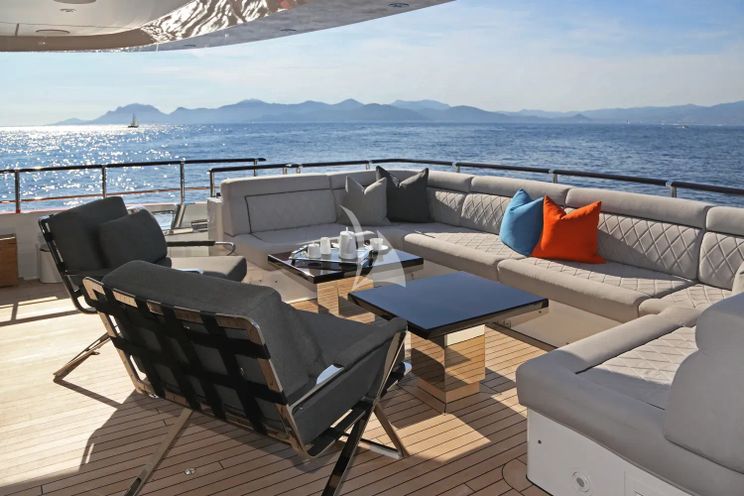 Charter Yacht AURELIA - Heesen 3700 - 4 Cabins - Cannes - St Tropez - Nice - French Riviera - Monaco