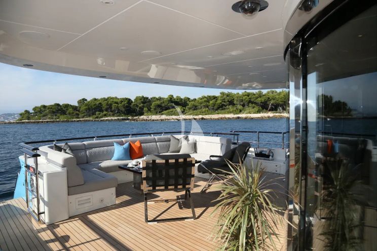 Charter Yacht AURELIA - Heesen 3700 - 4 Cabins - Cannes - St Tropez - Nice - French Riviera - Monaco
