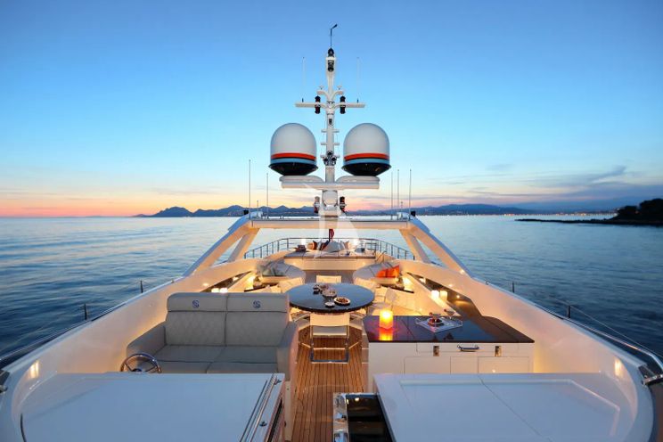 Charter Yacht AURELIA - Heesen 3700 - 4 Cabins - Cannes - St Tropez - Nice - French Riviera - Monaco