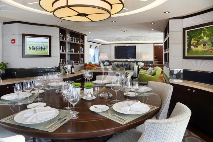 Charter Yacht AURELIA - Heesen 3700 - 4 Cabins - Cannes - St Tropez - Nice - French Riviera - Monaco