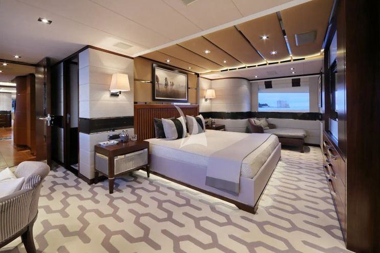 Charter Yacht AURELIA - Heesen 3700 - 4 Cabins - Cannes - St Tropez - Nice - French Riviera - Monaco