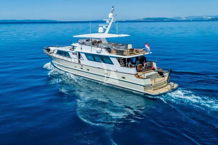 Charter Yacht AURIANE - Broward Marine 30m - 3 Cabins - Split - Dubrovnik - Sibenik - Hvar - Croatia