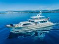 AURIANE Broward Marine 30m - cruising AURIANE Broward Marine 30m - cruising
