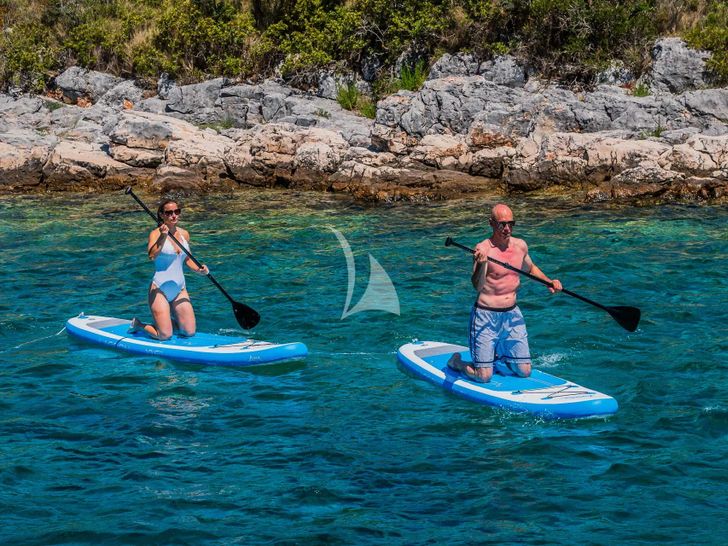 AURIANE Broward Marine 30m - paddle boarding AURIANE Broward Marine 30m - paddle boarding