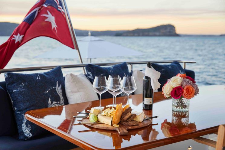 Charter Yacht AURORA - Moonen 84 - 4 Cabins - Sydney - Whitsundays - Australia