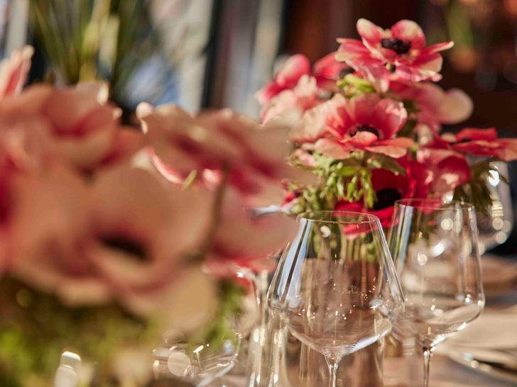 AURORA dining detail AURORA dining detail