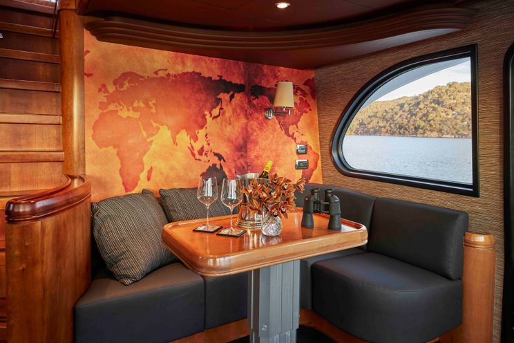 Charter Yacht AURORA - Moonen 84 - 4 Cabins - Sydney - Whitsundays - Australia