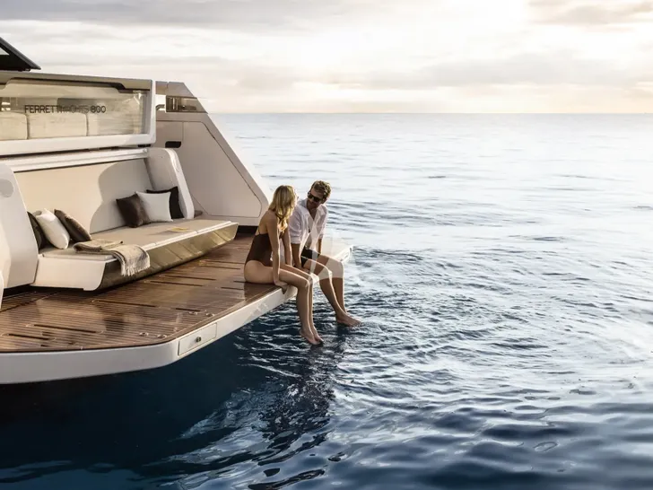 AURORE Ferretti 800 - guests on the swiming platform AURORE Ferretti 800 - guests on the swiming platform