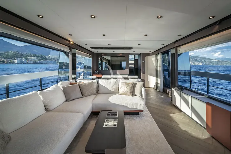 Charter Yacht AURORE - Ferretti 800 - 4 Cabins - Antibes - Cannes - Nice - St Tropez - French Riviera