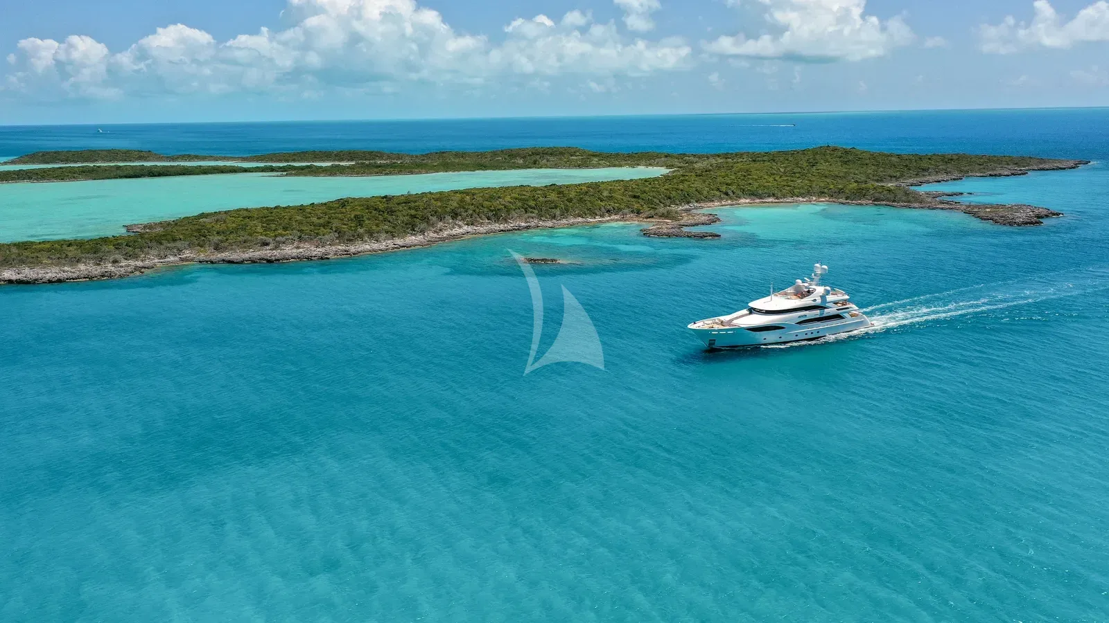 Charter Yacht AVALON - Delta Marine 46m - 5 Cabins - Nassau - Exumas - Bahamas