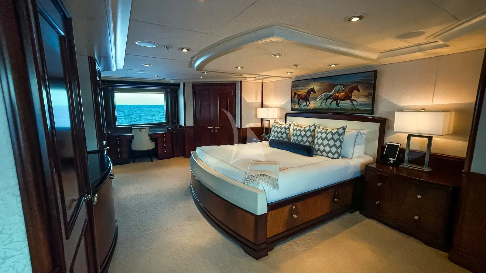 Charter Yacht AVALON - Delta Marine 46m - 5 Cabins - Nassau - Exumas - Bahamas