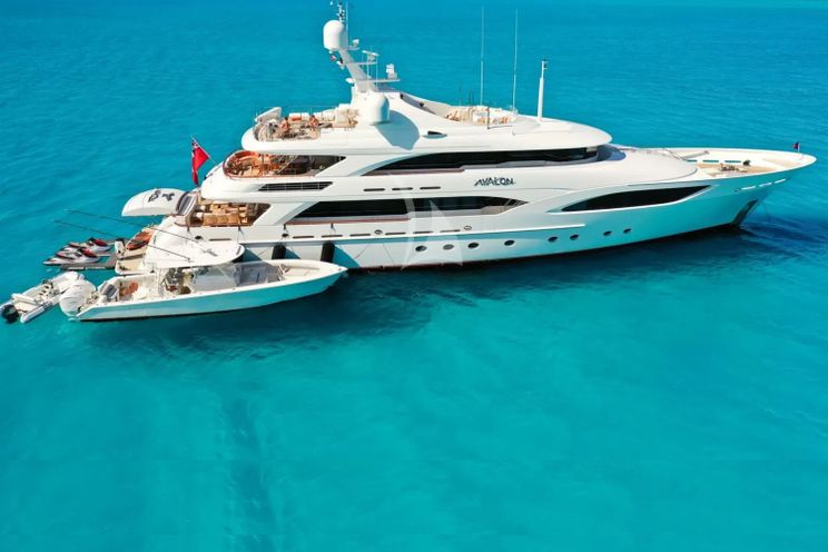 Charter Yacht AVALON - Delta Marine 46m - 5 Cabins - Nassau - Exumas - Bahamas