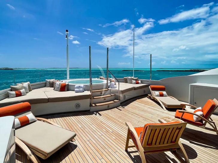 AVALON Delta Marine 46m - sundeck AVALON Delta Marine 46m - sundeck