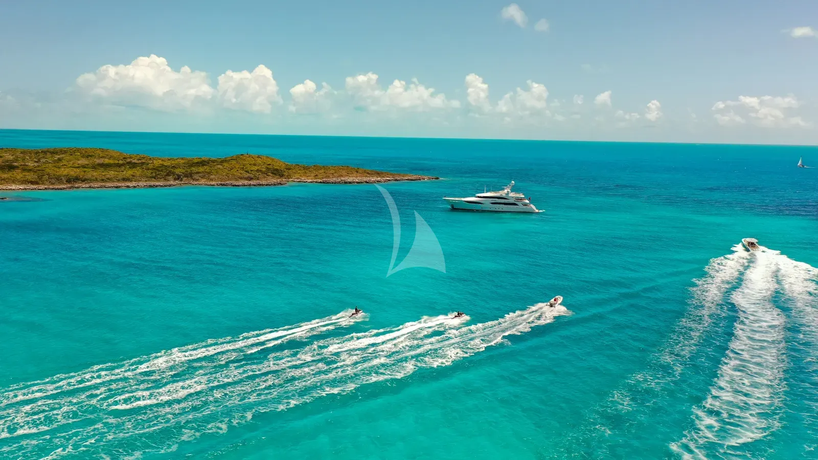 Charter Yacht AVALON - Delta Marine 46m - 5 Cabins - Nassau - Exumas - Bahamas