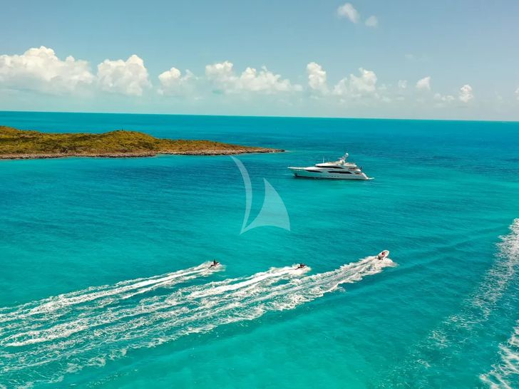 AVALON Delta Marine 46m - water sports AVALON Delta Marine 46m - water sports