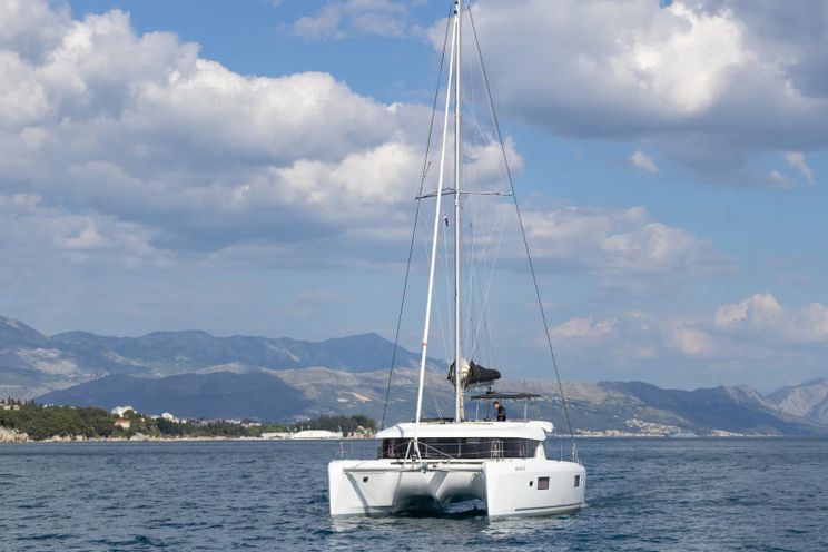Charter Yacht AVENTUS - Lagoon 42 - 4 Cabins - Split - Dubrovnik - Hvar - Croatia