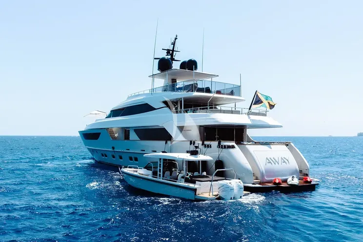 Charter Yacht AWAY - Sanlorenzo SD122 - 5 Cabins - Nassau - Exumas - Bahamas