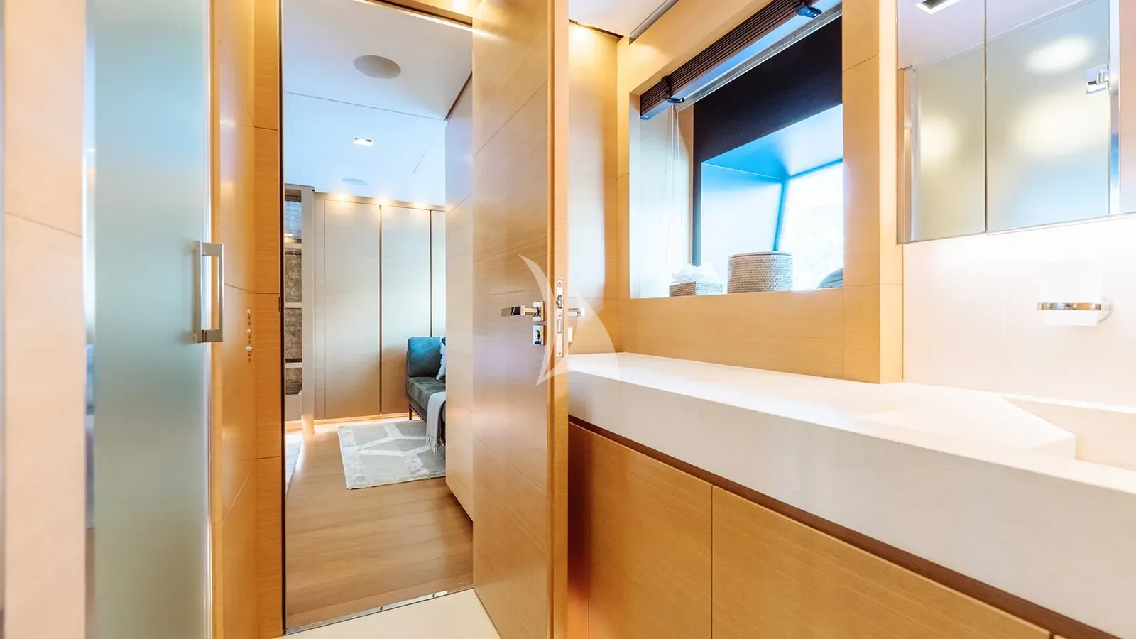 Charter Yacht AWAY - Sanlorenzo SD122 - 5 Cabins - Nassau - Exumas - Bahamas