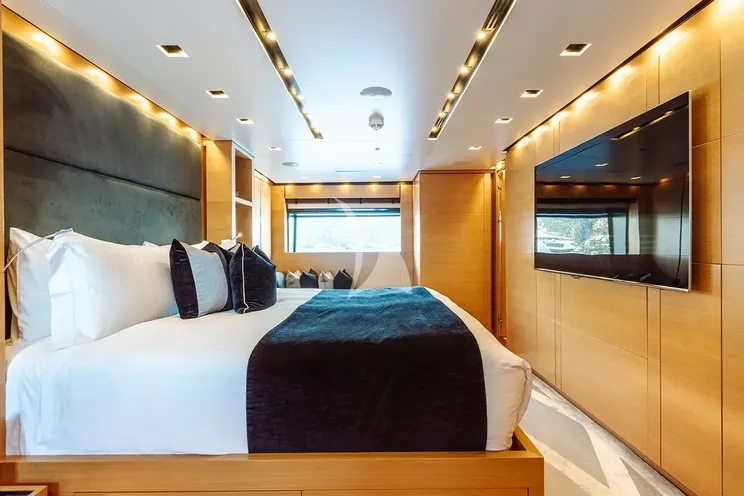 Charter Yacht AWAY - Sanlorenzo SD122 - 5 Cabins - Nassau - Exumas - Bahamas