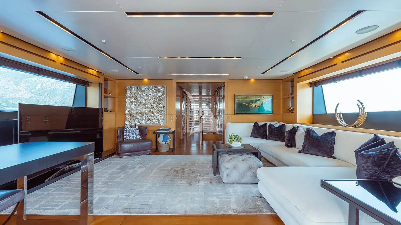 Charter Yacht AWAY - Sanlorenzo SD122 - 5 Cabins - Nassau - Exumas - Bahamas