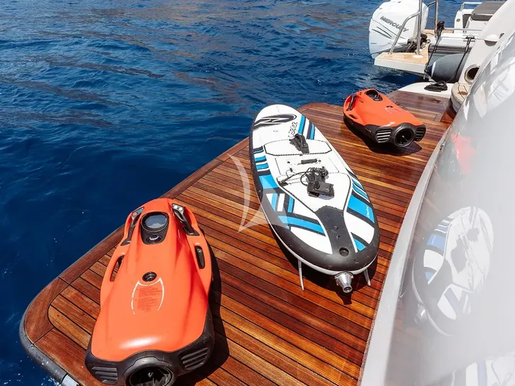 AWAY Sanlorenzo SD122 - swim platform with the water toys AWAY Sanlorenzo SD122 - swim platform with the water toys