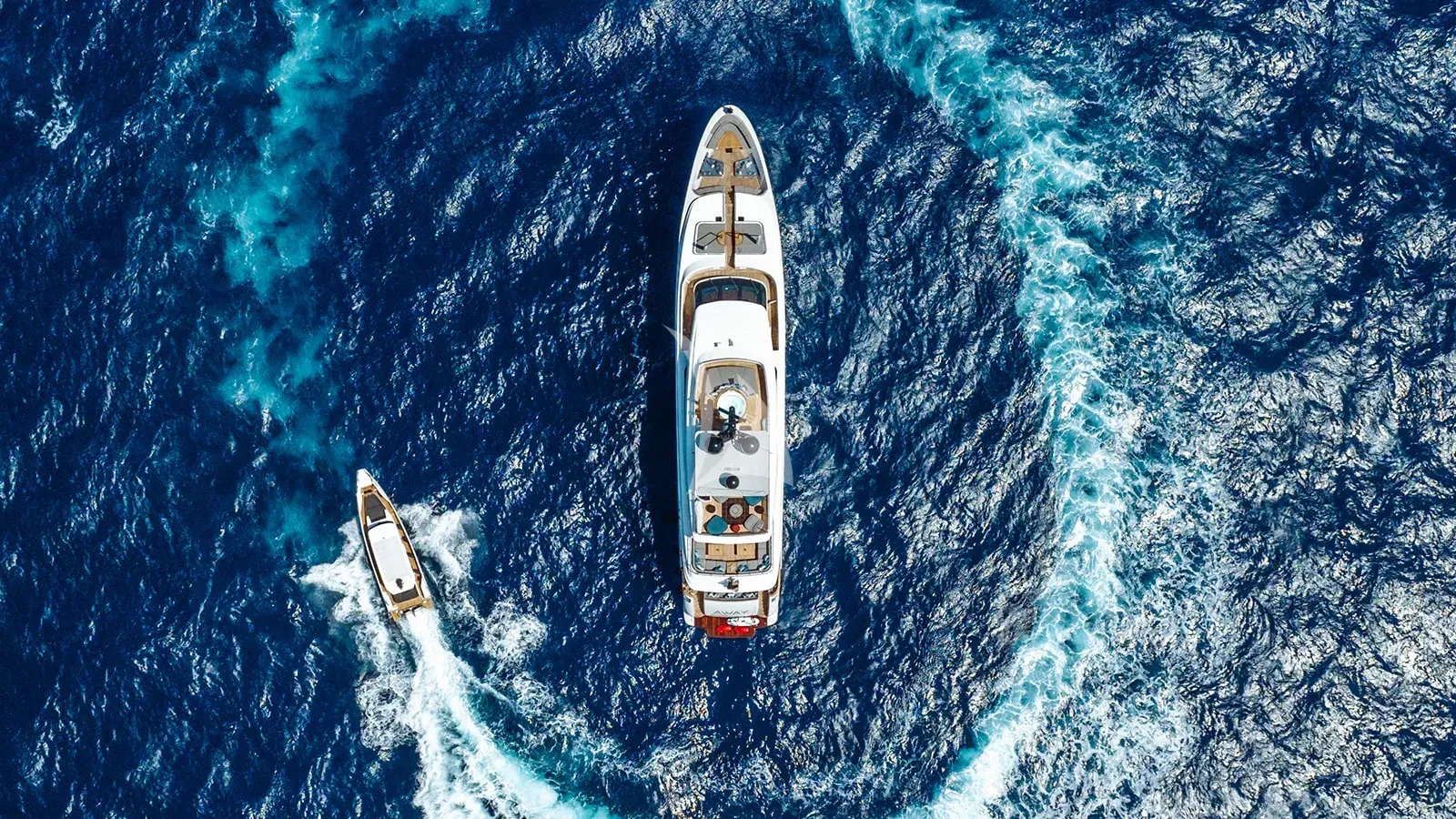 Charter Yacht AWAY - Sanlorenzo SD122 - 5 Cabins - Nassau - Exumas - Bahamas