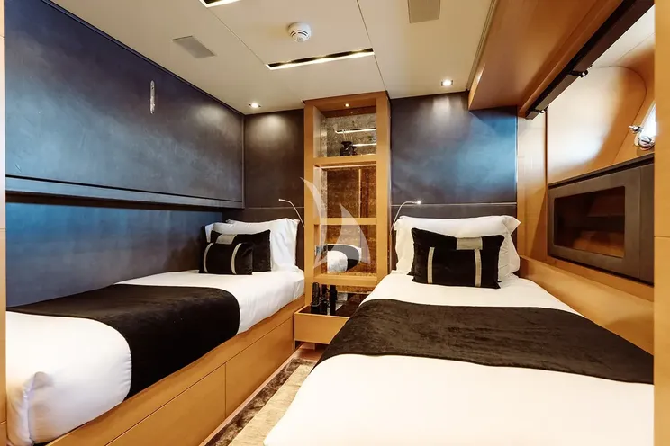 Charter Yacht AWAY - Sanlorenzo SD122 - 5 Cabins - Nassau - Exumas - Bahamas