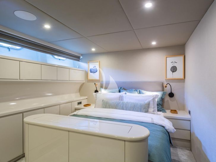 AXELLA Eurocraft 110 - VIP cabin 1 wide view AXELLA Eurocraft 110 - VIP cabin 1 wide view