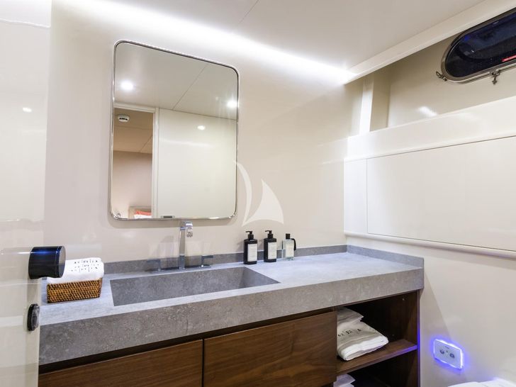 AXELLA Eurocraft 110 VIP cabin 2 bathroom
