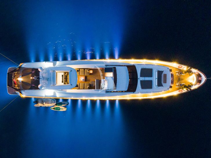 AXELLA Eurocraft 110 - aerial shot at night AXELLA Eurocraft 110 - aerial shot at night