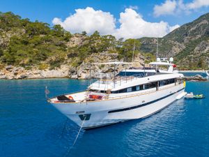 AXELLA - Eurocraft 110 - 5 Cabins - Bodrum - Marmaris - D Maris Bay - Turkey AXELLA - Eurocraft 110 - 5 Cabins - Bodrum - Marmaris - D Maris Bay - Turkey