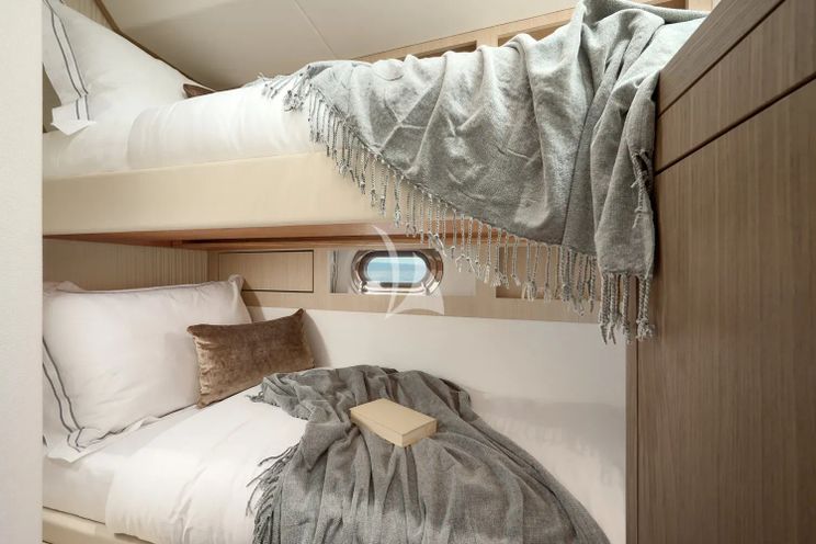 Charter Yacht AMPARITO V - Azimut Magellano 66 - 4 Cabins - Split - Dubrovnik - Hvar - Croatia