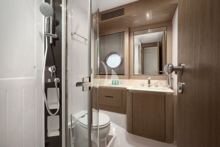 Charter Yacht AMPARITO V - Azimut Magellano 66 - 4 Cabins - Split - Dubrovnik - Hvar - Croatia