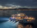 AZUR Absolute Navetta 75 - at night AZUR Absolute Navetta 75 - at night
