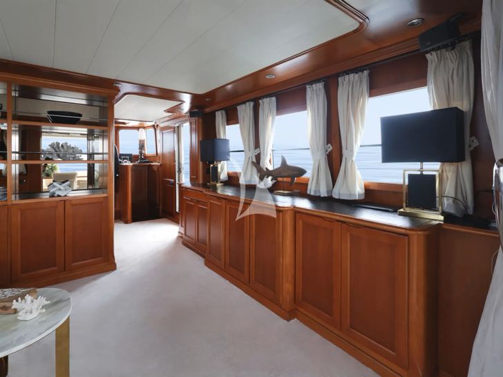 AZUR Terranova Explorer 20m - saloon furnishing AZUR Terranova Explorer 20m - saloon furnishing