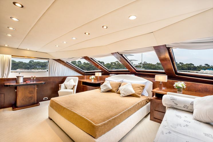 Charter Yacht ANTISAN - Alalunga 33m - 5 Cabins - Cannes - Nice - Antibes - St Tropez - French Riviera - Monaco
