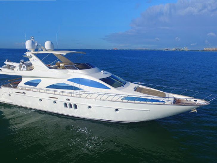 Azimut 46 Fly