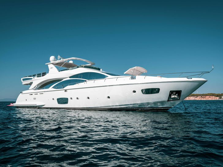 Azimut Yacht KOUKLES Yacht