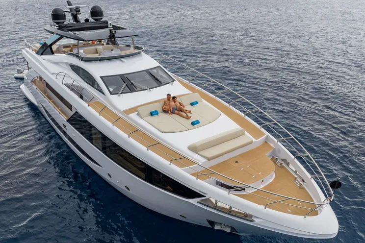 Charter Yacht BACCARAT - Amer Cento Quad - 5 Cabins - Cannes - Monaco - St Tropez