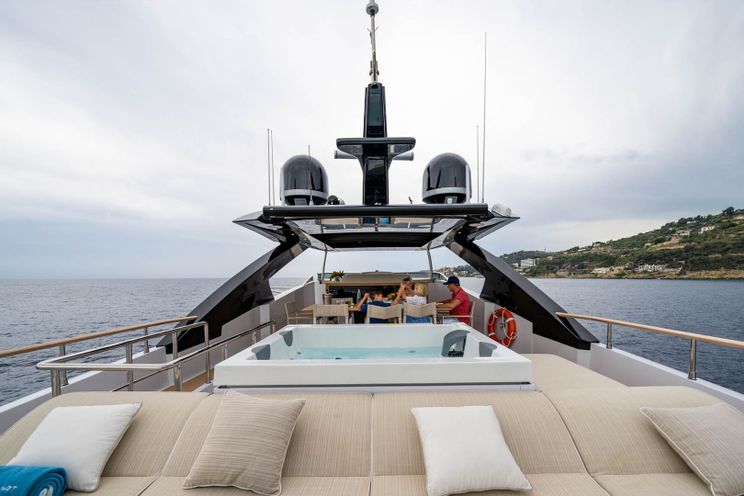 Charter Yacht BACCARAT - Amer Cento Quad - 5 Cabins - Cannes - Monaco - St Tropez