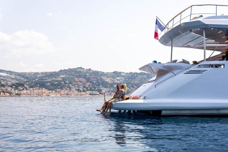 Charter Yacht BACCARAT - Amer Cento Quad - 5 Cabins - Cannes - Monaco - St Tropez