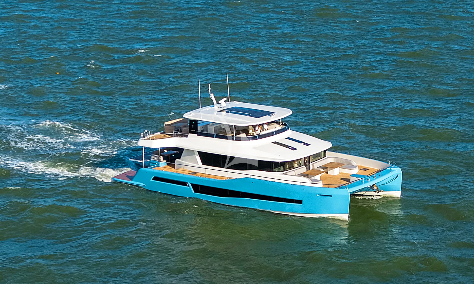 BADE GranOcean W-72 - profile