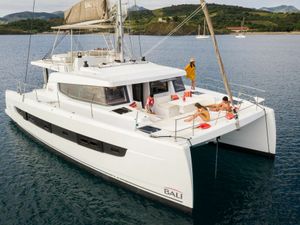 BALI 4.8 - 5 Cabins(4 Double + 1 Twin Bunks)- 2020 - Nassau - Staniel Cay - Exumas