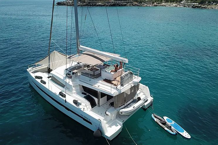Charter Yacht STRONGHYLE - Bali 5.4 - 5 Cabins - Palermo - Sicily - Aeolian Islands - Italy