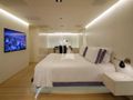 BARACUDA VALETTA Perini Navi Sailing Yacht 50m - master cabin bed with TV BARACUDA VALETTA Perini Navi Sailing Yacht 50m - master cabin bed with TV