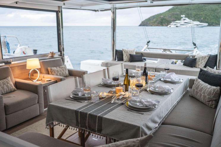 Charter Yacht BAYMAHNI - Bali 5.4 - 4 Cabins - Nassau - Exumas - Bahamas