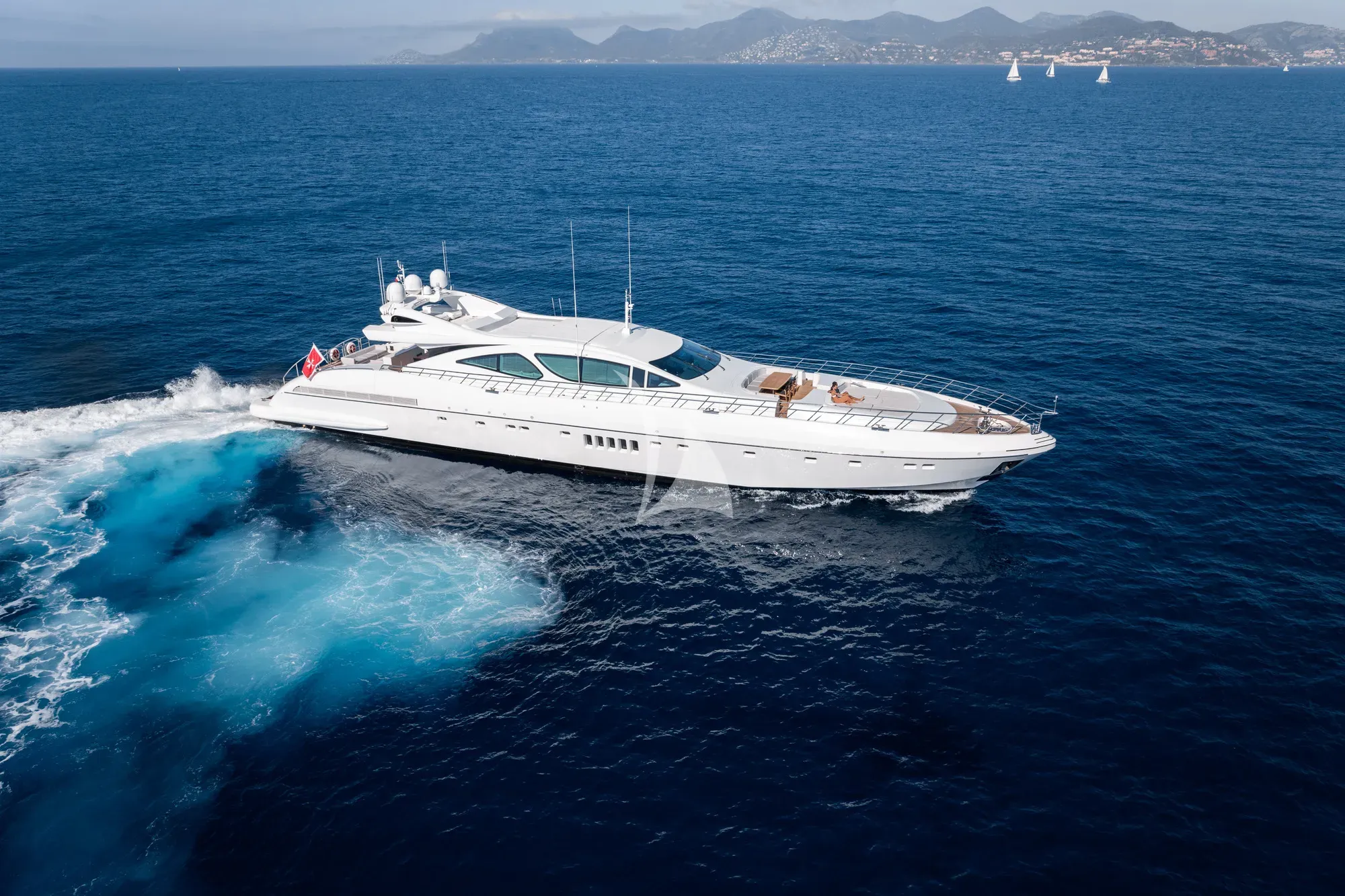 BEACHOUSE Mangusta 130 - aerial shot